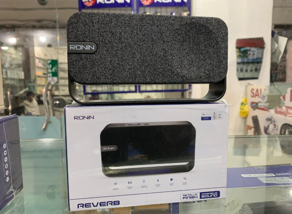 Ronin Reverb Speaker